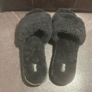 slippers